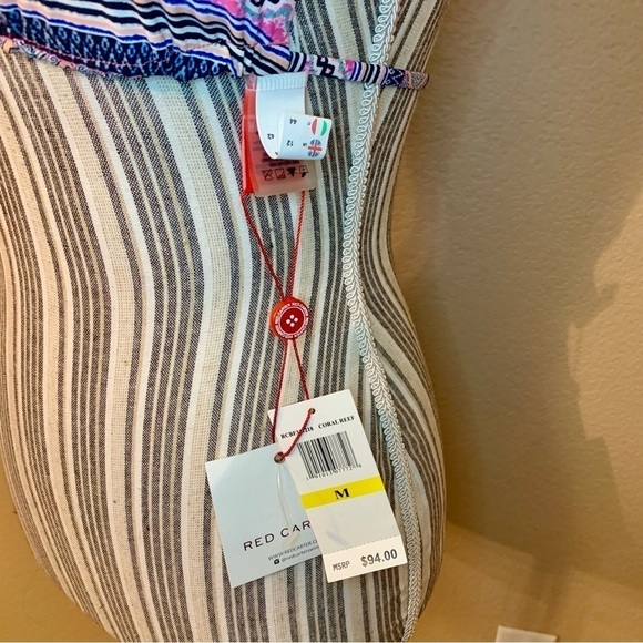 NWT Red Carter Bikini Top Medium Boho Geometric Pattern Nylon Spandex Padded New - Picture 7 of 15